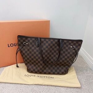 Louis Vuitton Damier Neverfull MM